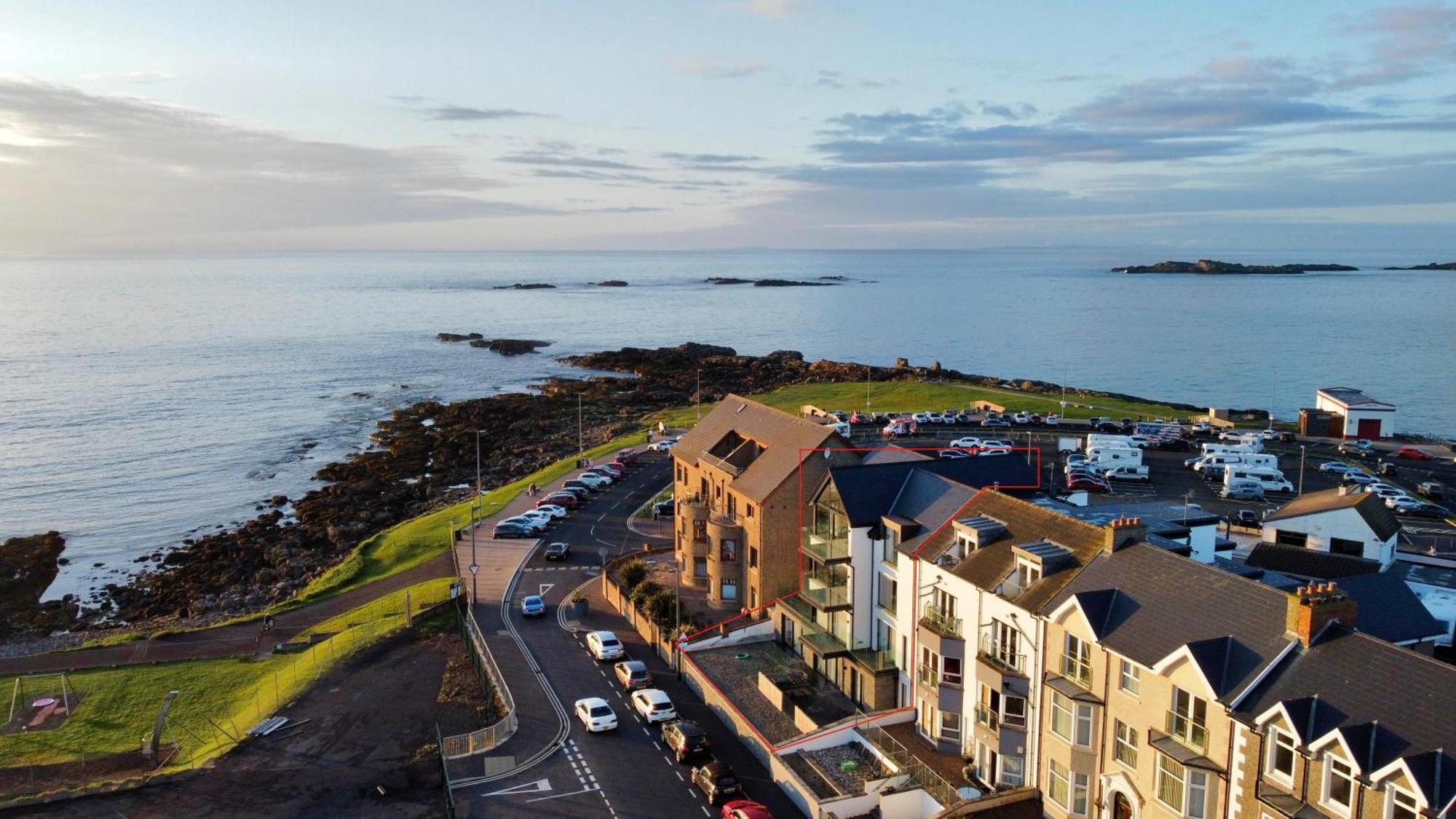 The North Cove, 20M To The Sea, Modern Studio Apartment Portrush Ngoại thất bức ảnh